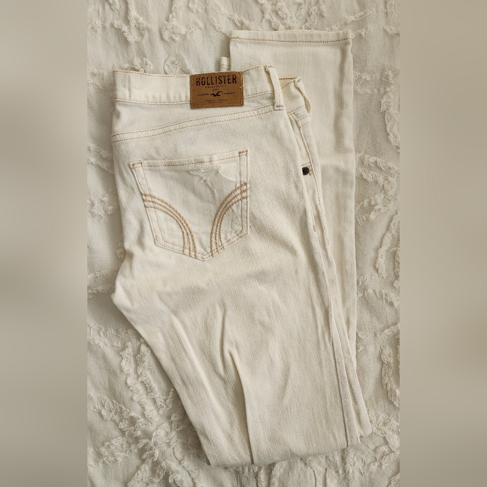 Hollister Ripped Skinny Jeans
